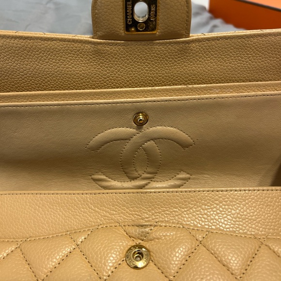 Chanel Medium Caviar Classic Flap Bag - Picture 12 of 12
